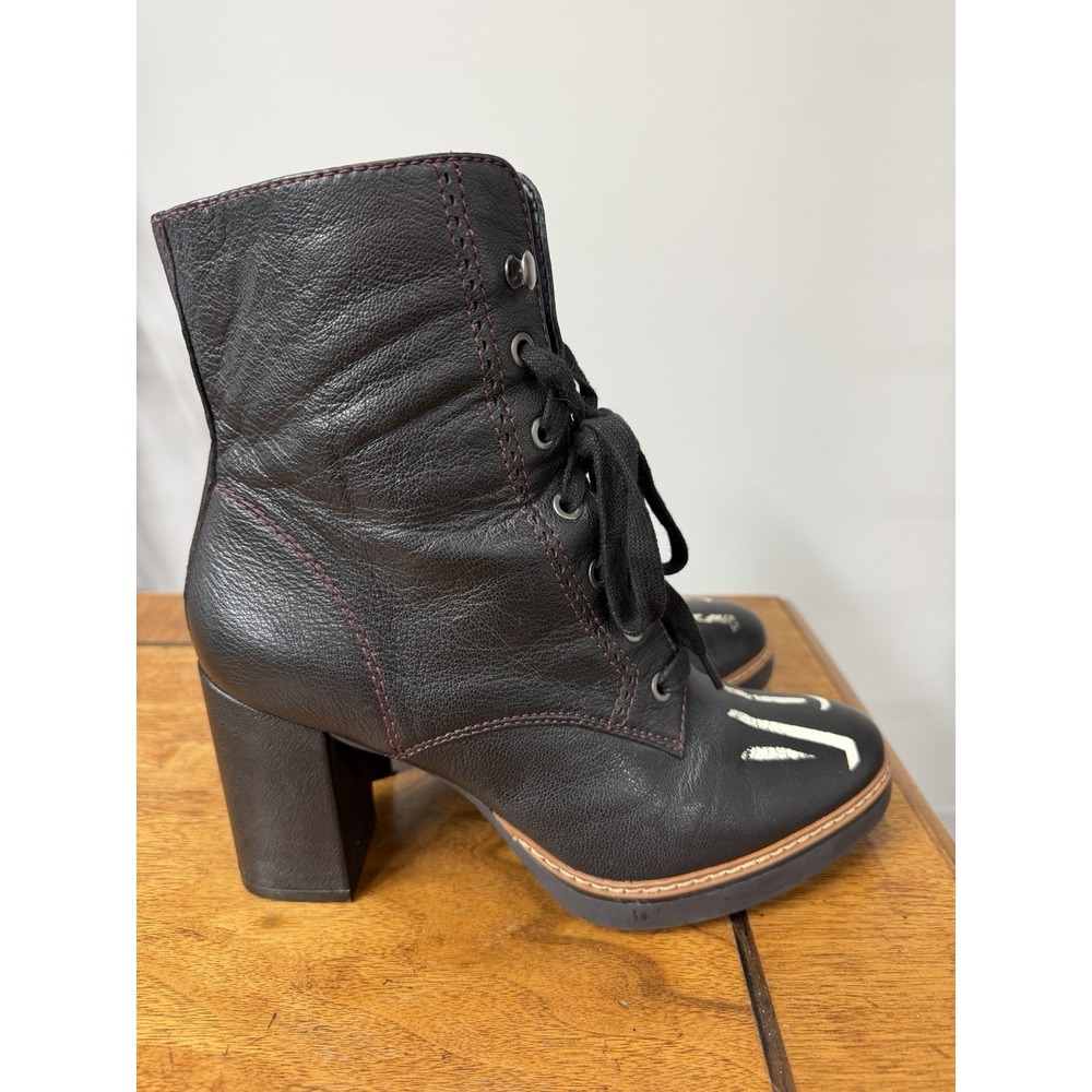 Limited Edition Naturalizer W/ The Outrage Women's Callie 8 Black Leather Boots - Picture 3 of 7